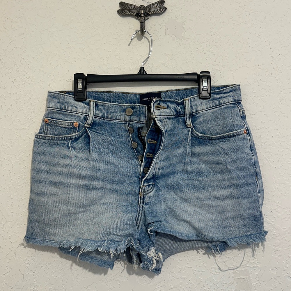 Lucky Brand Jean Shorts in Excellent Condition